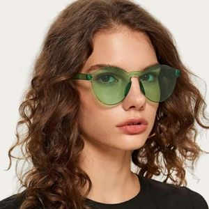 Fashion Clear Transparent Green Sunglasses
